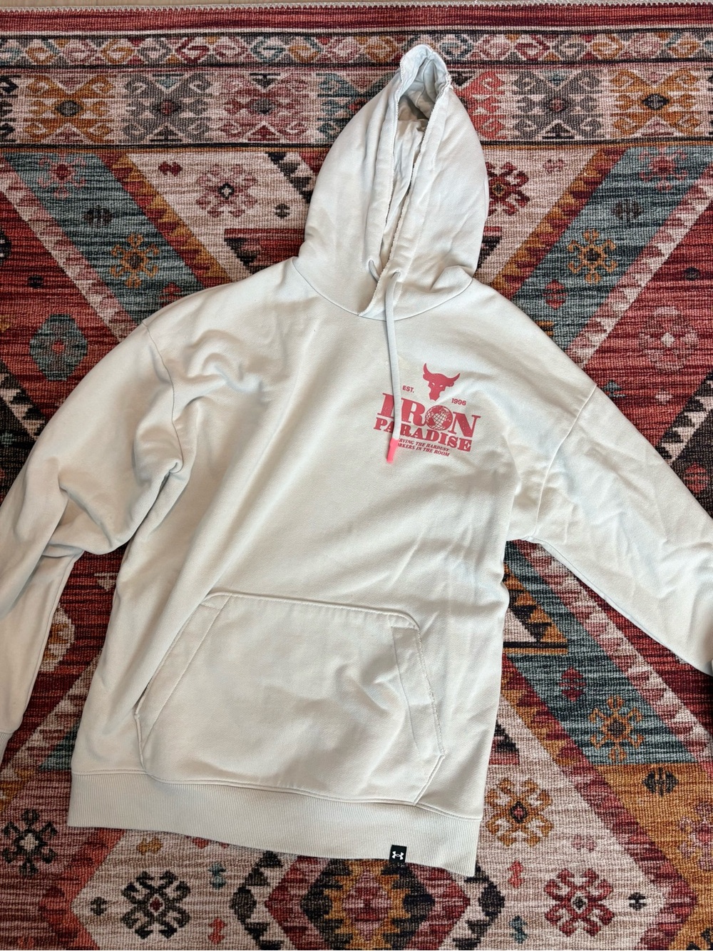 Men’s medium Under Armour Project Rock hoodie